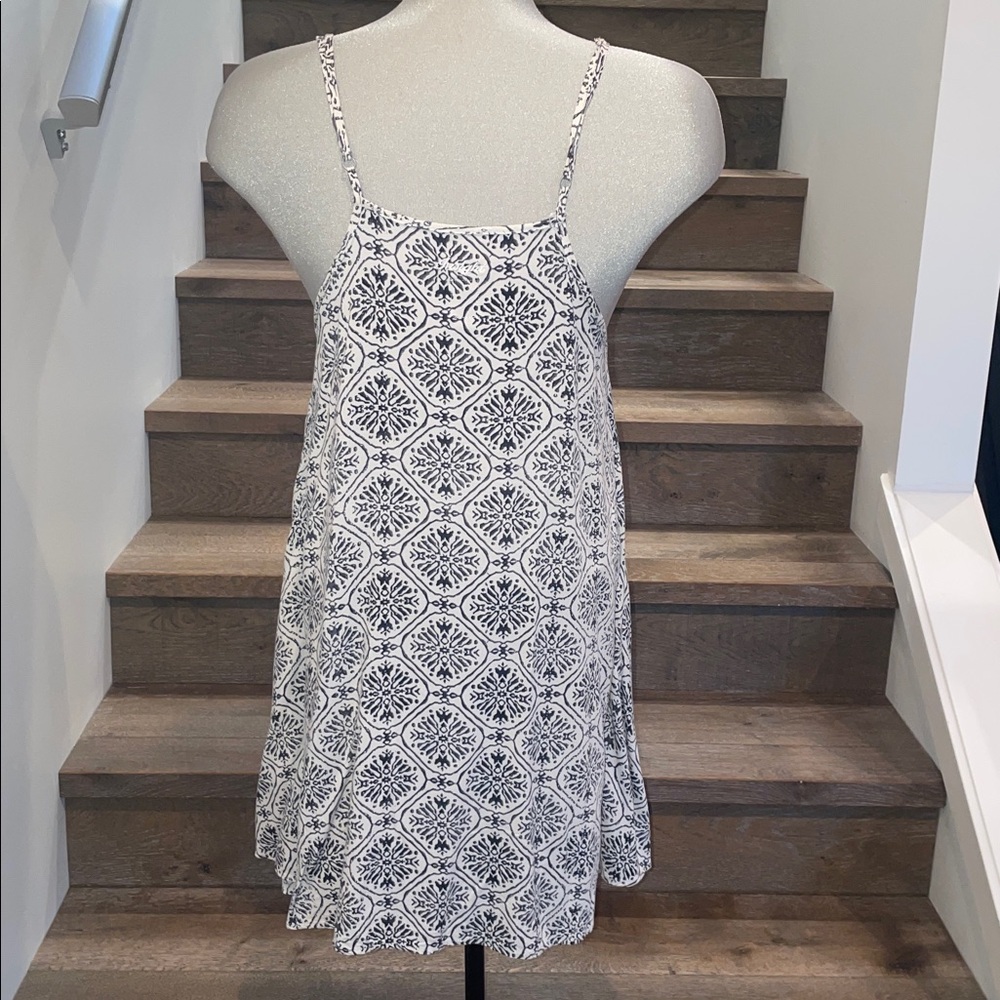 Insight Mini Dress - Picture 3 of 7